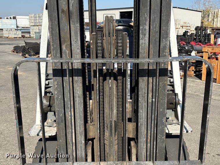 image for item EC8098 2017 UniCarriers PF50 forklift