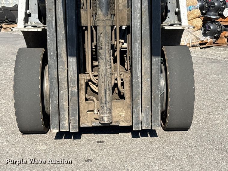 image for item EC8098 2017 UniCarriers PF50 forklift