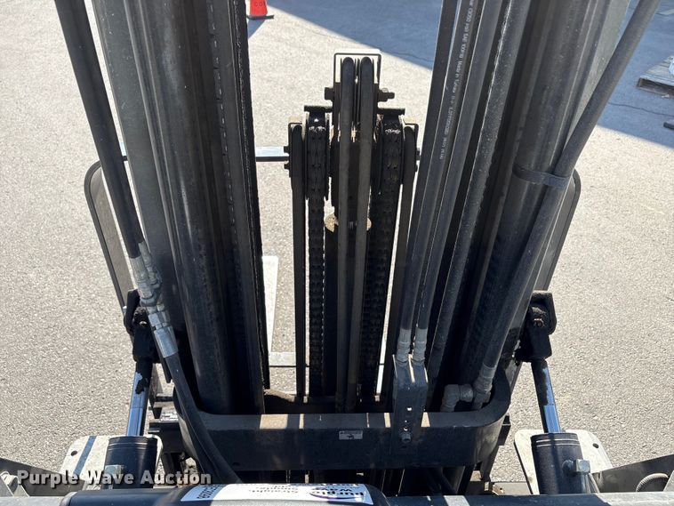 image for item EC8098 2017 UniCarriers PF50 forklift