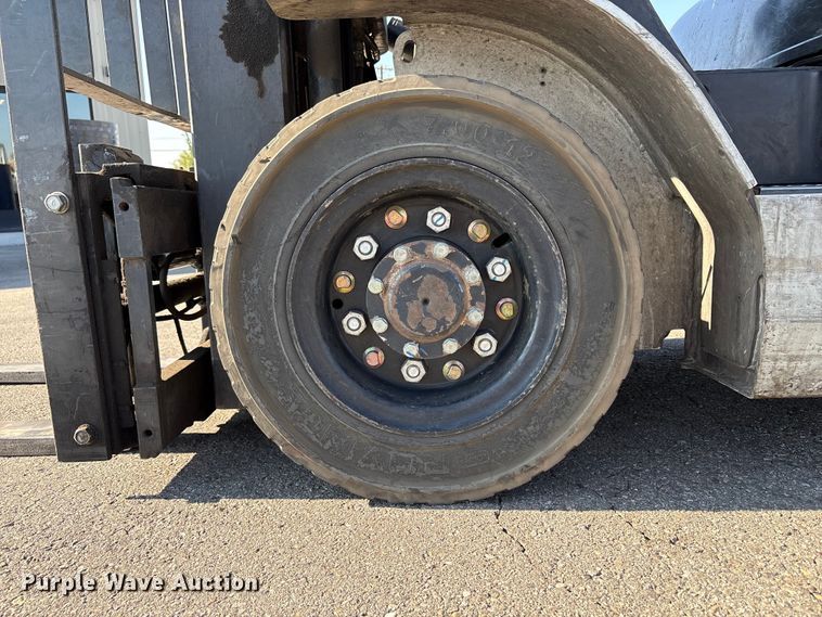 image for item EC8098 2017 UniCarriers PF50 forklift