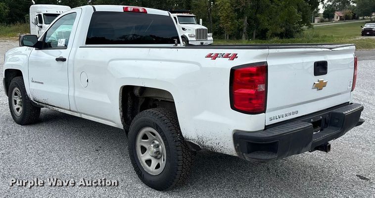 image for item ED2221 2018 Chevrolet Silverado 1500 pickup truck