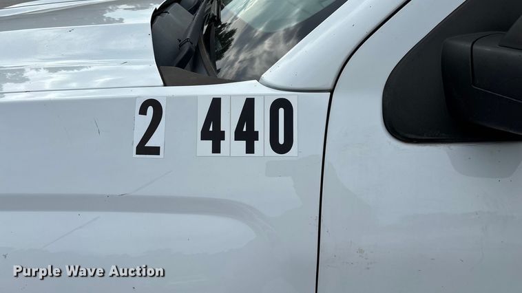 image for item ED2221 2018 Chevrolet Silverado 1500 pickup truck