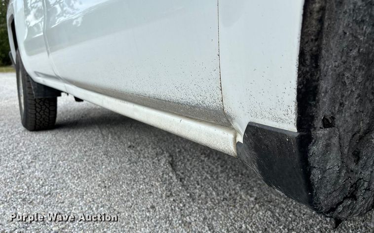 image for item ED2221 2018 Chevrolet Silverado 1500 pickup truck