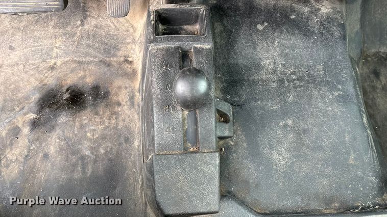 image for item ED2221 2018 Chevrolet Silverado 1500 pickup truck