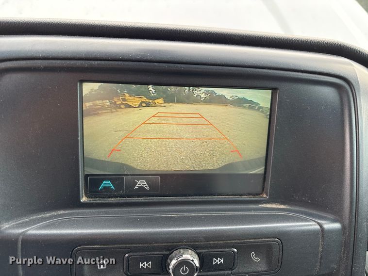 image for item ED2221 2018 Chevrolet Silverado 1500 pickup truck