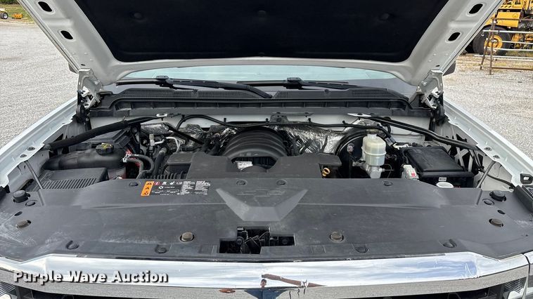 image for item ED2221 2018 Chevrolet Silverado 1500 pickup truck