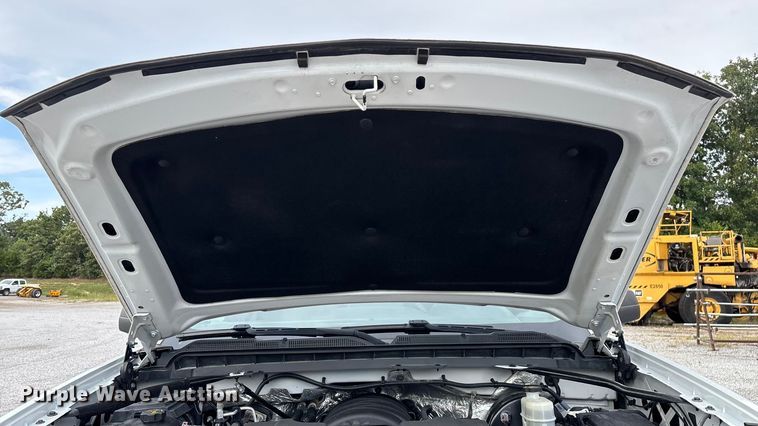 image for item ED2221 2018 Chevrolet Silverado 1500 pickup truck