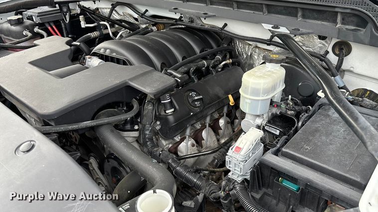 image for item ED2221 2018 Chevrolet Silverado 1500 pickup truck