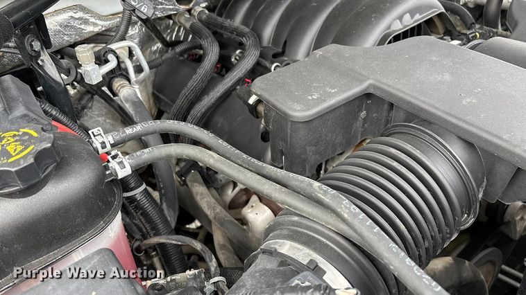 image for item ED2221 2018 Chevrolet Silverado 1500 pickup truck