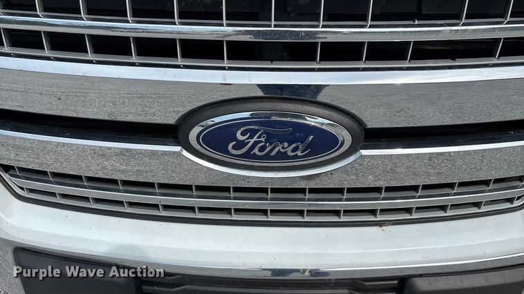 image for item ED2222 2019 Ford F150 SuperCab pickup truck