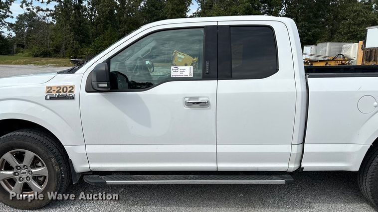 image for item ED2222 2019 Ford F150 SuperCab pickup truck