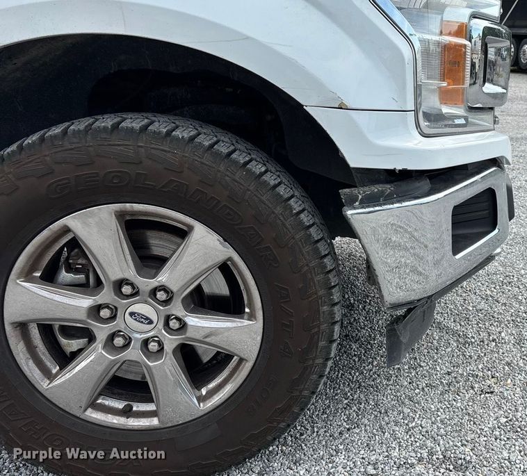 image for item ED2222 2019 Ford F150 SuperCab pickup truck