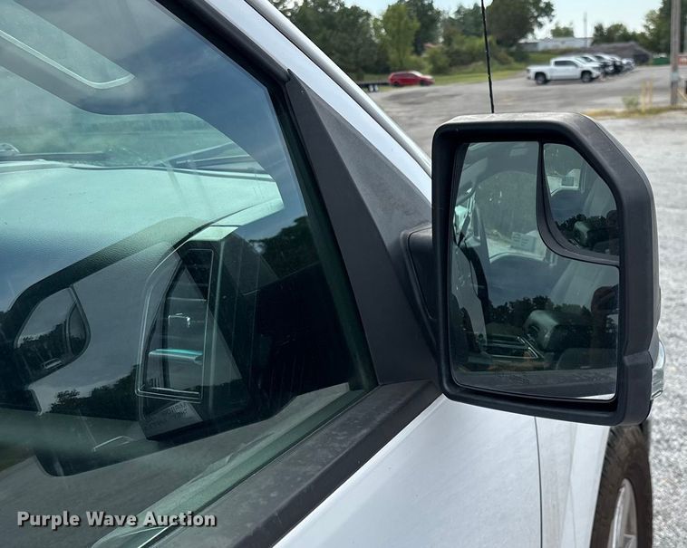 image for item ED2222 2019 Ford F150 SuperCab pickup truck