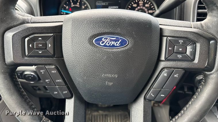 image for item ED2222 2019 Ford F150 SuperCab pickup truck