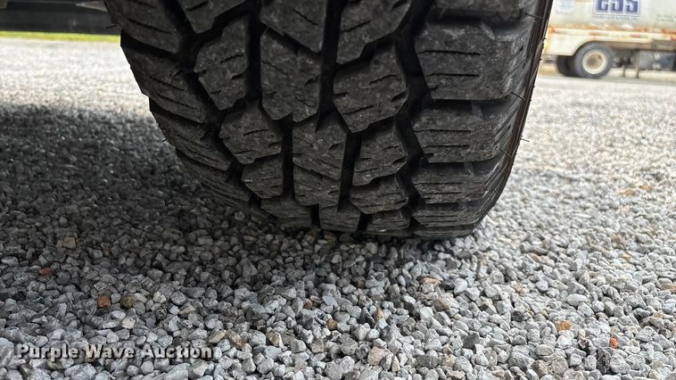 image for item ED2222 2019 Ford F150 SuperCab pickup truck