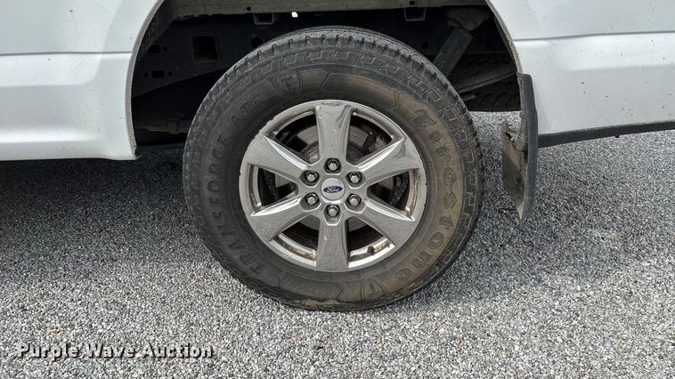 image for item ED2222 2019 Ford F150 SuperCab pickup truck