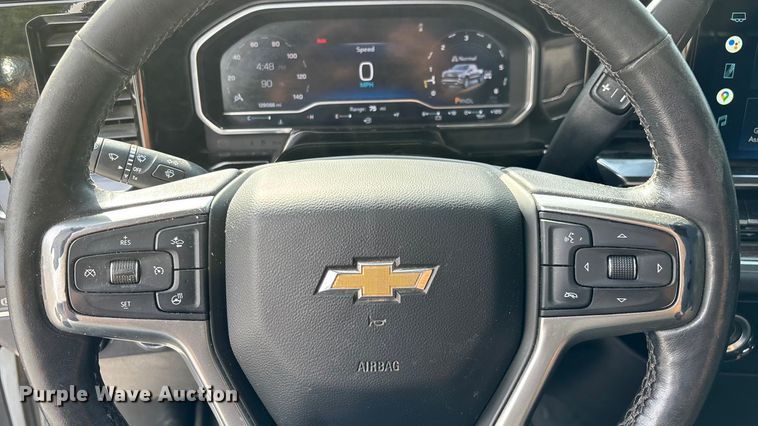 image for item ED2223 2022 Chevrolet Silverado 1500 Crew Cab pickup truck