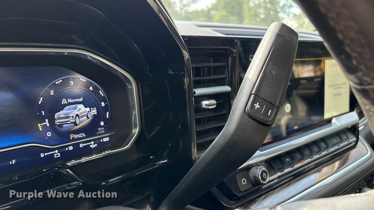 image for item ED2223 2022 Chevrolet Silverado 1500 Crew Cab pickup truck