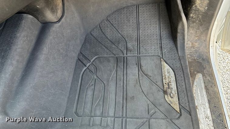 image for item ED2223 2022 Chevrolet Silverado 1500 Crew Cab pickup truck