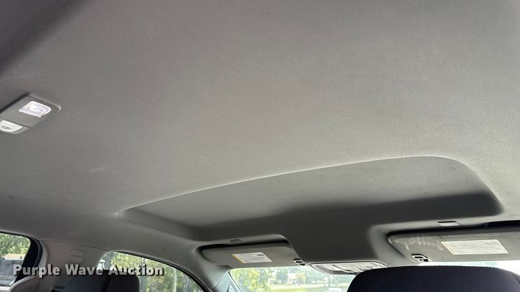 image for item ED2223 2022 Chevrolet Silverado 1500 Crew Cab pickup truck