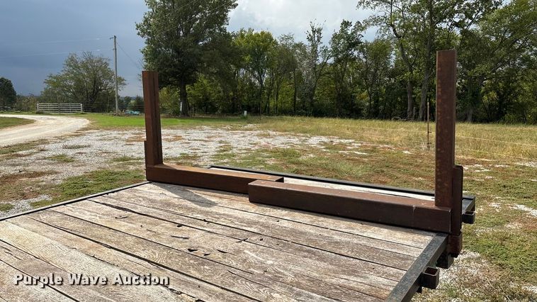 image for item ED2288 2012 Chevrolet Express 4500 flatbed van