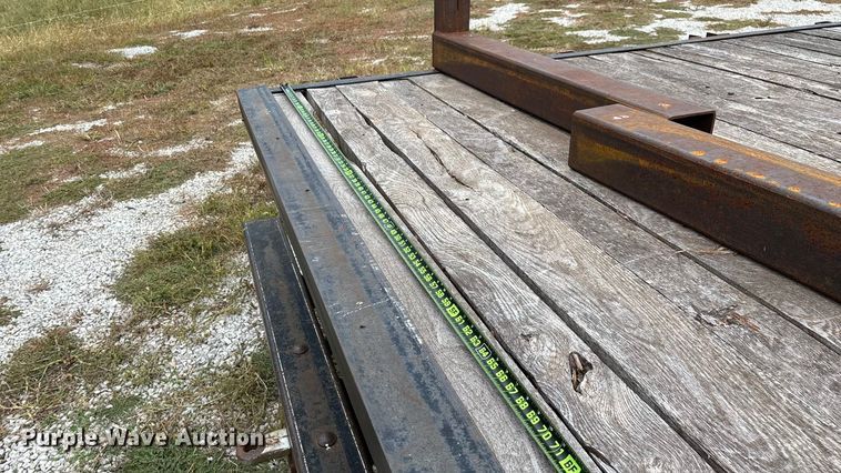 image for item ED2288 2012 Chevrolet Express 4500 flatbed van