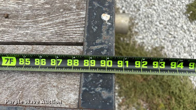 image for item ED2288 2012 Chevrolet Express 4500 flatbed van