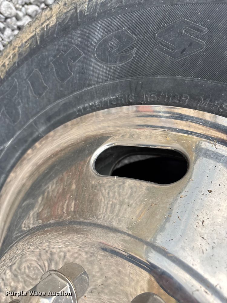 image for item ED2288 2012 Chevrolet Express 4500 flatbed van