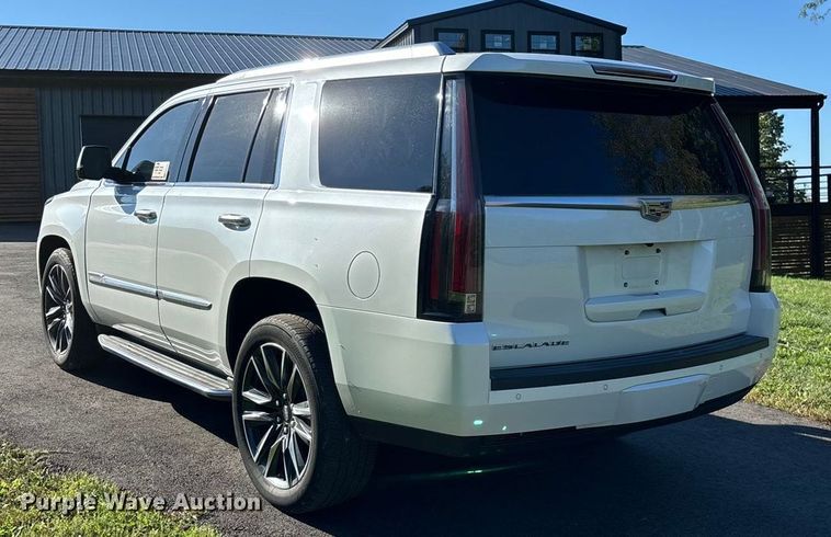 image for item ED2301 2016 Cadillac Escalade SUV