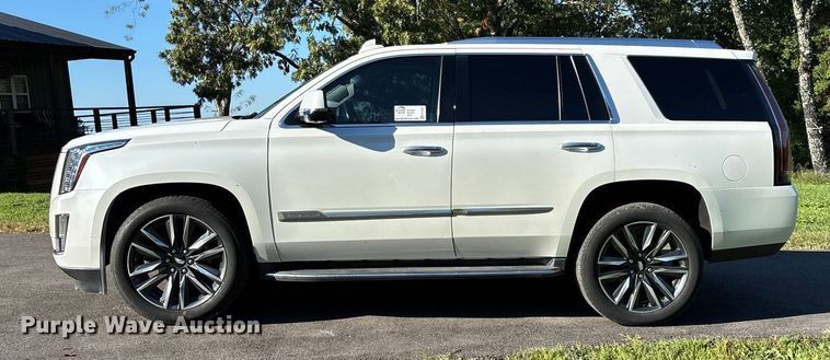 image for item ED2301 2016 Cadillac Escalade SUV