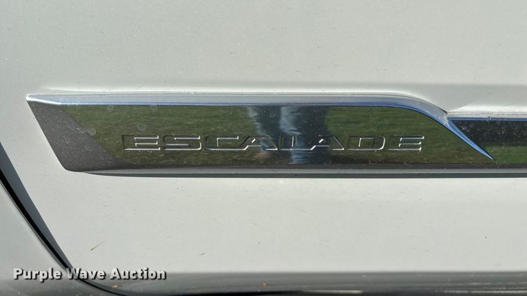 image for item ED2301 2016 Cadillac Escalade SUV