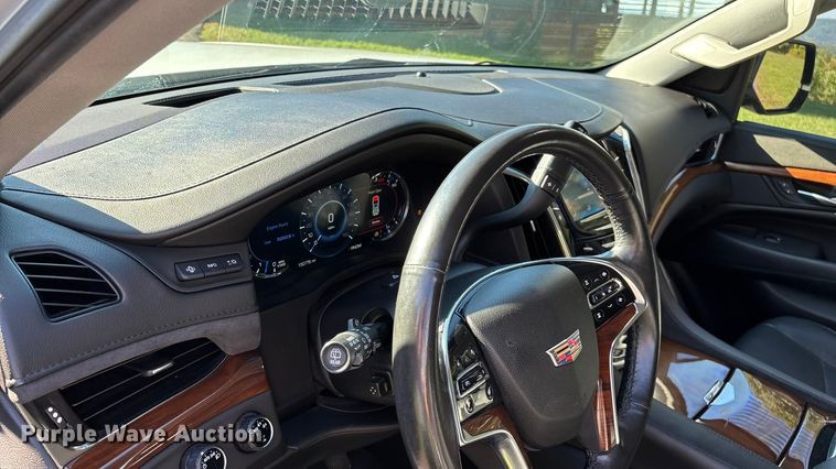 image for item ED2301 2016 Cadillac Escalade SUV