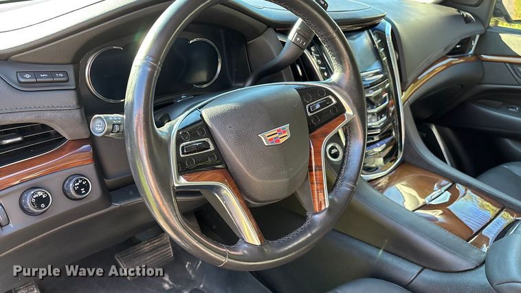 image for item ED2301 2016 Cadillac Escalade SUV