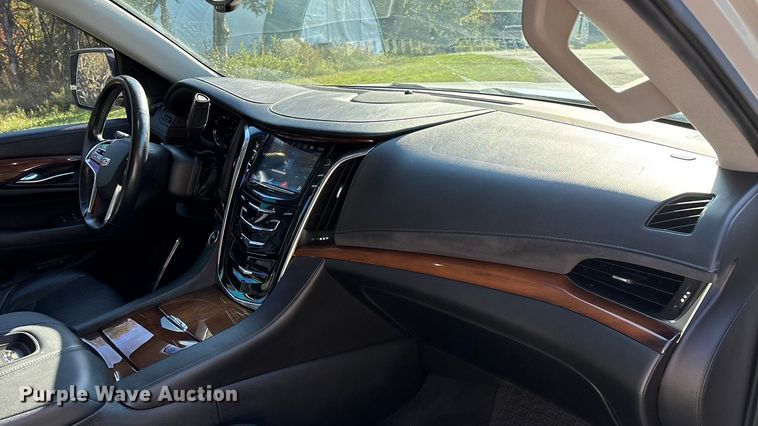 image for item ED2301 2016 Cadillac Escalade SUV