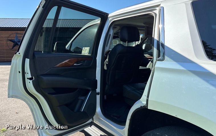 image for item ED2301 2016 Cadillac Escalade SUV