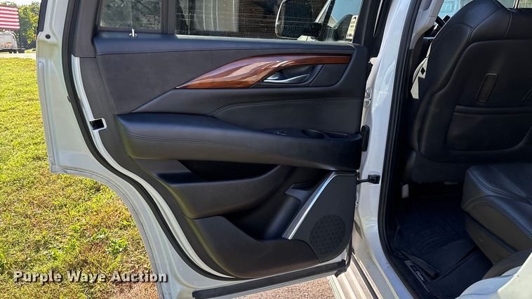 image for item ED2301 2016 Cadillac Escalade SUV