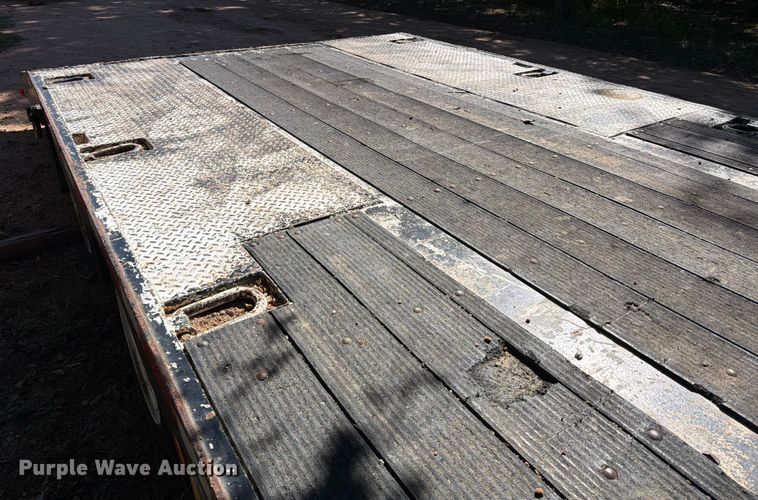 image for item ED5936 2006 TCI equipment trailer