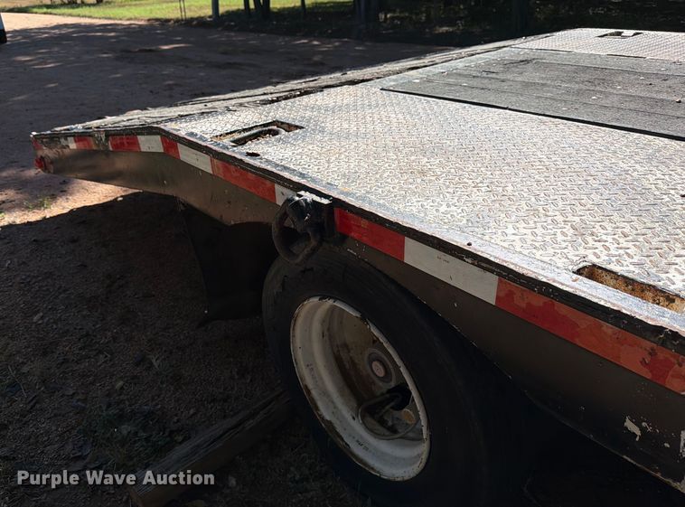 image for item ED5936 2006 TCI equipment trailer