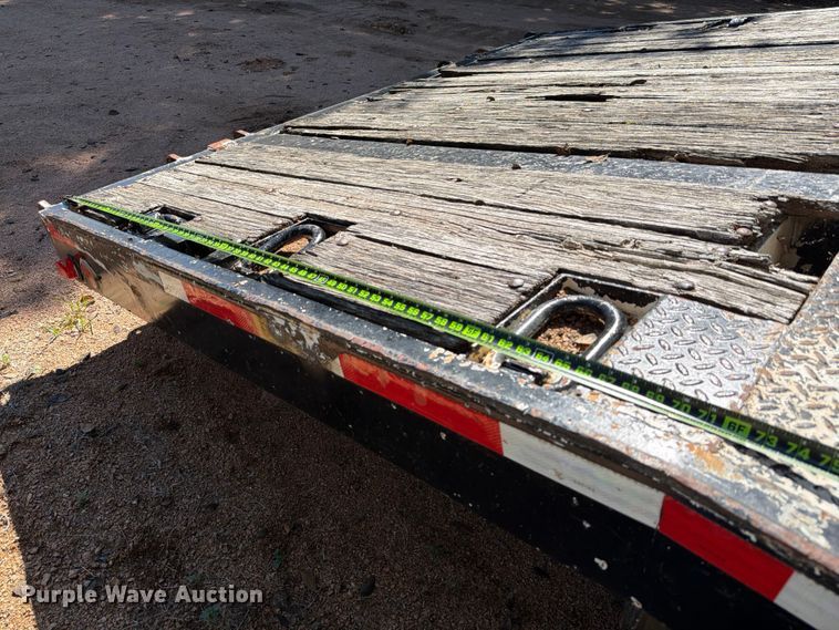 image for item ED5936 2006 TCI equipment trailer