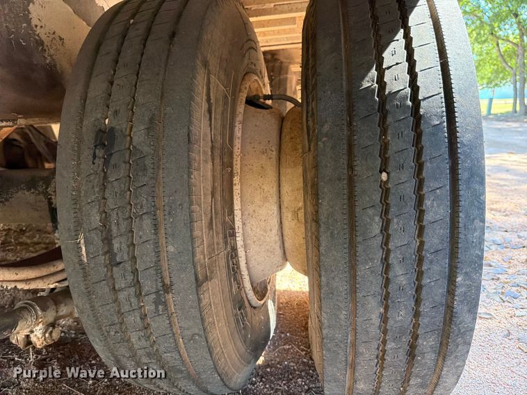 image for item ED5936 2006 TCI equipment trailer