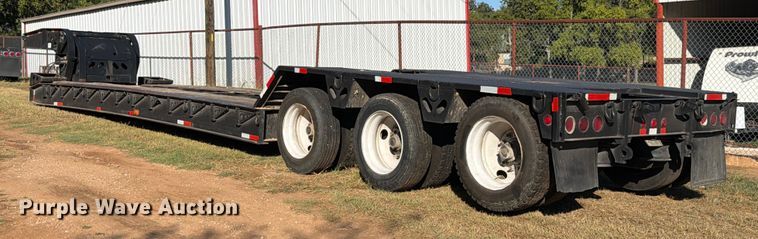 image for item ED5937 2007 XL Specialized lowboy equipment trailer