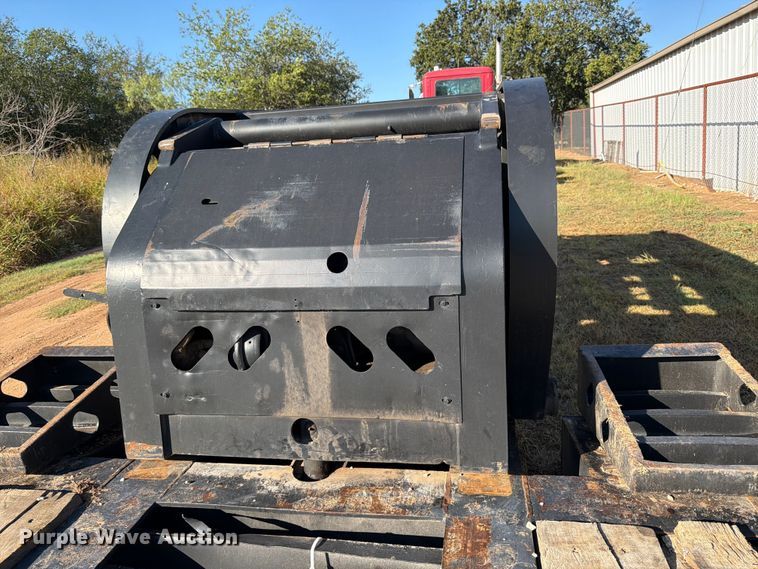 image for item ED5937 2007 XL Specialized lowboy equipment trailer