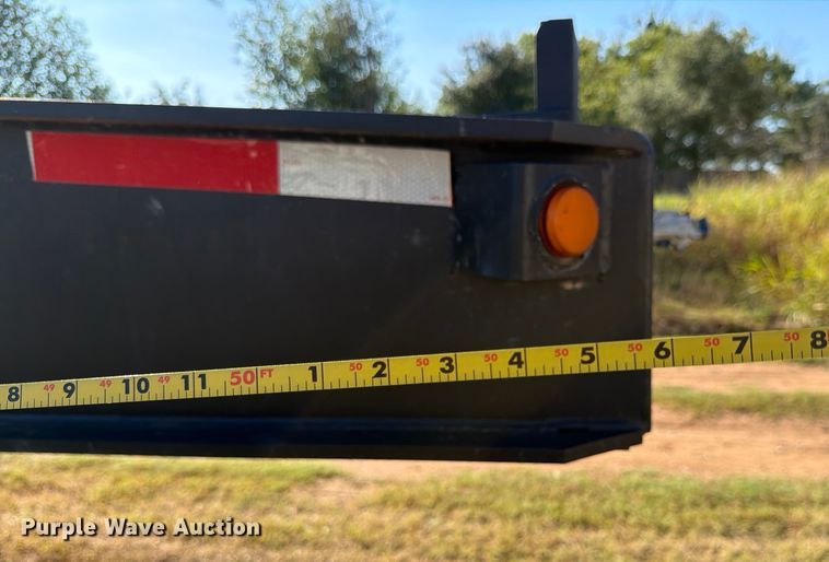 image for item ED5937 2007 XL Specialized lowboy equipment trailer