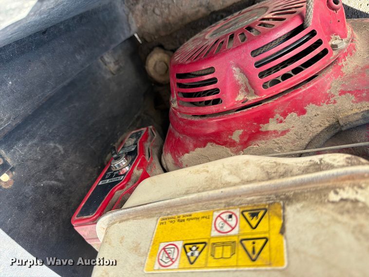 image for item ED5937 2007 XL Specialized lowboy equipment trailer