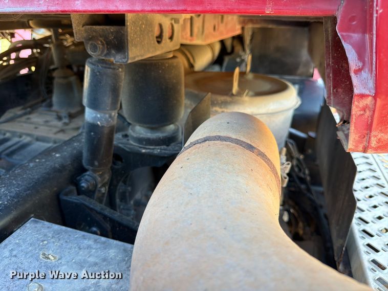 image for item ED5938 2012 Mack CHU613 semi truck