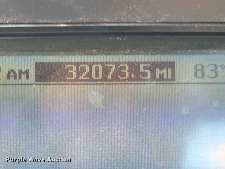 image for item ED5938 2012 Mack CHU613 semi truck