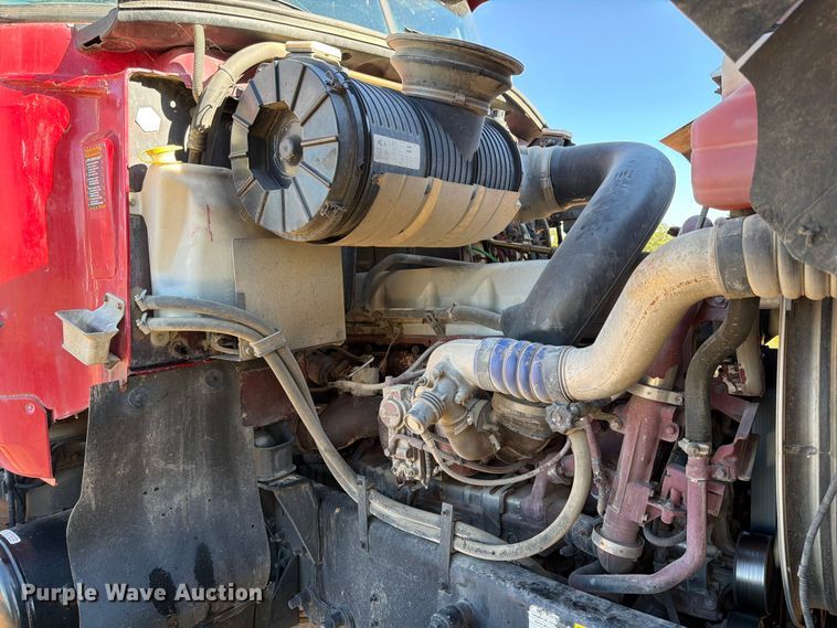 image for item ED5938 2012 Mack CHU613 semi truck