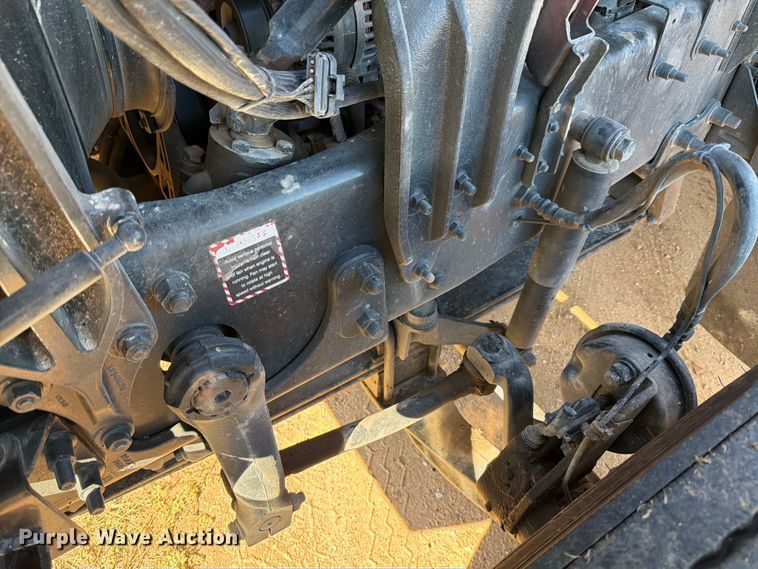 image for item ED5938 2012 Mack CHU613 semi truck