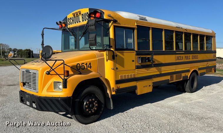 image for item EE4076 2005 Thomas FS65 school bus