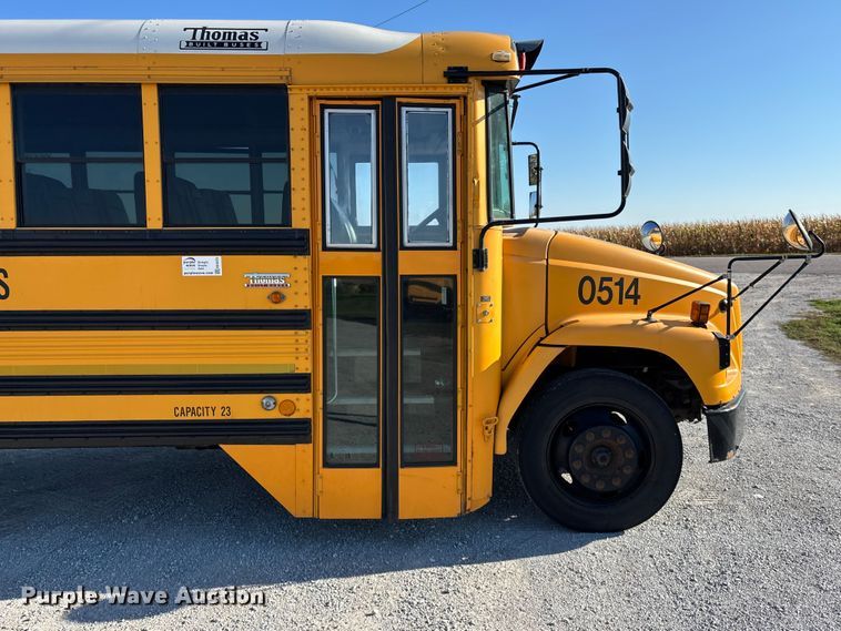 image for item EE4076 2005 Thomas FS65 school bus